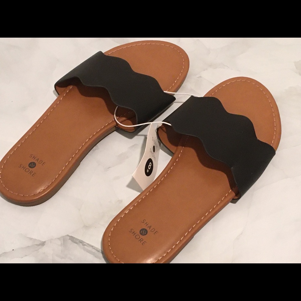 Black Sandals - Picture 3 of 3